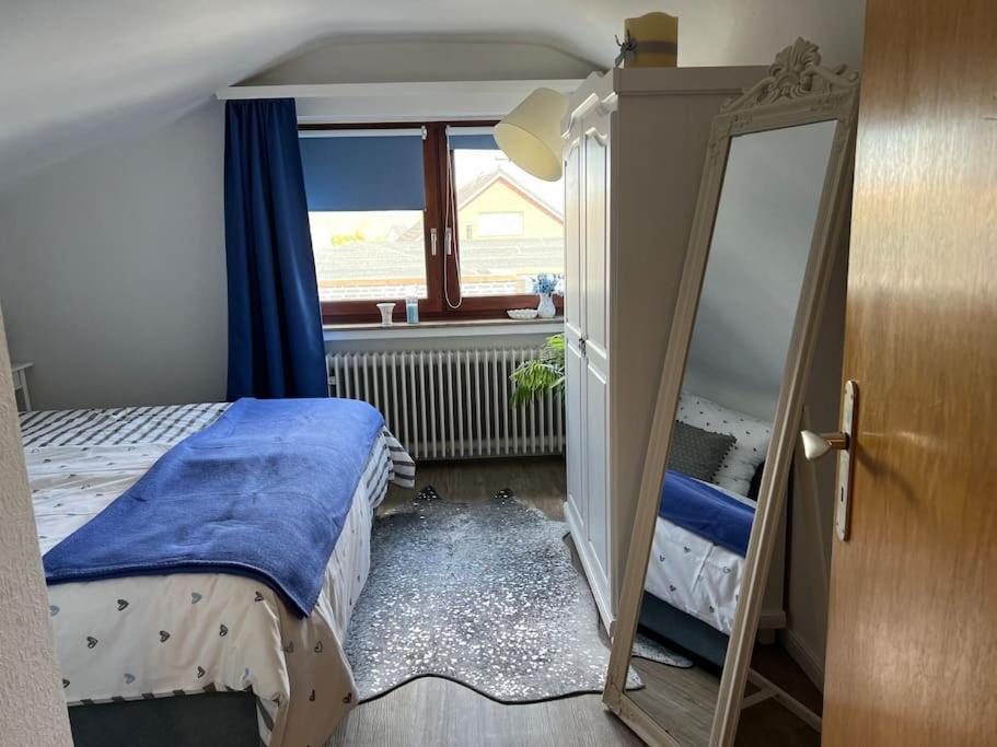 Gemuetliches Apartment Fuer Messe, Job & Kurzurlaub Im Gruenen, Naehe Duesseldorf Meerbusch Eksteriør billede